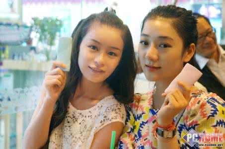 和女生聊天开场白 和女生聊天开场白 怎么样跟女生聊天之星巴克开场白