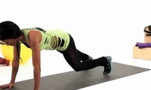 plank怎么做 plank怎么做 Plank Tap增强式训练