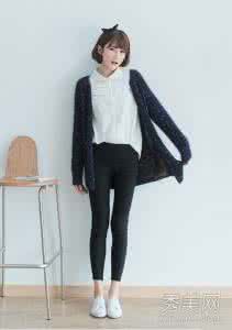 穿衣打扮 柔软针织 穿衣打扮 只要会穿衣，一件针织就能让你美上天