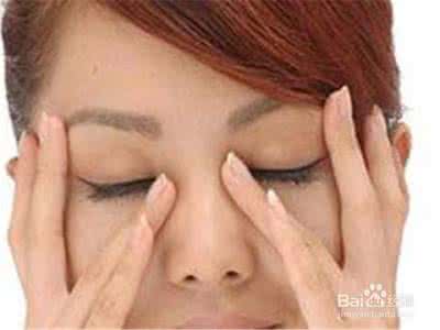 如何去除眼部皱纹 去除眼部皱纹 眼部皱纹如何去除才正确