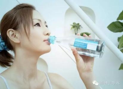 水里放了它经常喝,不但清毒,还年轻20岁!