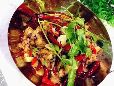 干锅麻辣鱼的做法 【图文】麻辣干锅鱼块的做法