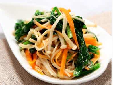 凉拌菠菜金针菇的做法 金针菇凉拌菠菜的做法