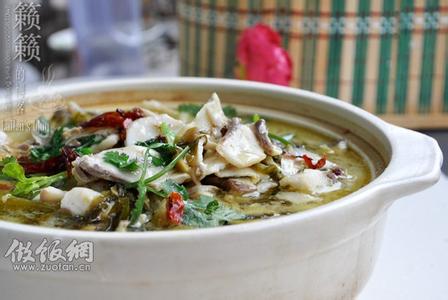 水煮鱼和酸菜鱼的区别 味浓鱼滑汤鲜，水煮酸菜鱼！32道香辣菜解馋御寒两不误