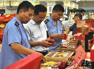 迁安市工商局 迁安市工商局强化监管春节食品市场