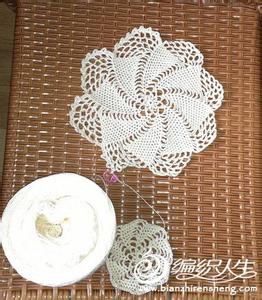 欧阳娜娜蕾丝情被曝 娜娜家12#蕾丝床罩的单元花-钩针风车花