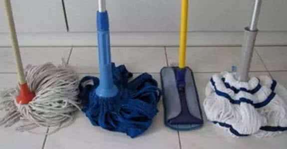 什么拖把拖地最干净 千万不要再用“这种拖把”拖地了!好多人都搞错了~