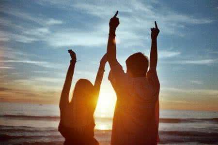 就是和你一起慢慢变老 和你一起，老得心安