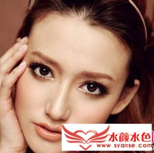 关于烟熏妆的ppt 适合日常生活的烟熏妆