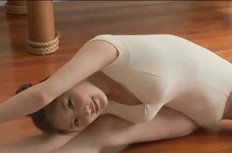 女生唱腔京剧流行歌曲 极致撩人的唱腔（贴心女生12首）