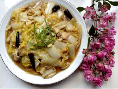 醋溜白菜 鲜香味美的——醋溜黄心白