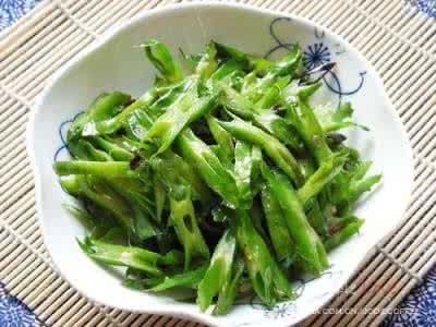 清炒地瓜叶的做法 清炒四角豆的做法