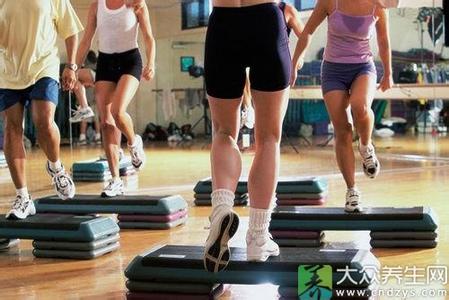 事半功倍 清晨健身锻炼5分钟事半功倍