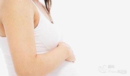 呵护乳房远离乳腺炎 孕期 老公 呵护 孕妇乳房呵护应从孕期开始