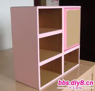 旧纸箱改造储物柜 【纸箱看我72变】——侧开门的储物柜