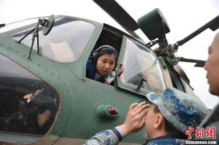 汶川地震牺牲的飞行员 飞行员:“落地震一震,可能更健康哦”