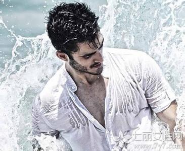 双鱼喜欢一个人的表现 双鱼男 双鱼男喜欢一个人的表现