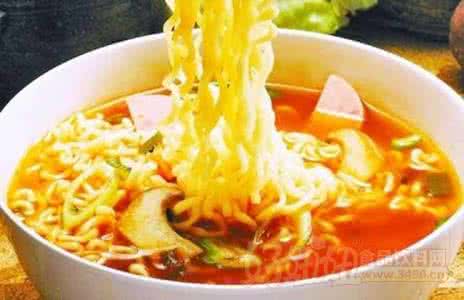 孕妇吃方便面的危害 孕妇吃方便面的注意事项