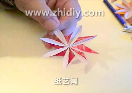 精美的手工折纸花叶 折纸花大全教你精美装饰花如何手工折纸制作
