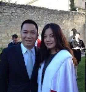 黄有龙章子怡 黄有龙 章子怡 与黄有龙新加坡偷会 章子怡抢赵薇老公_黄有龙 章子怡
