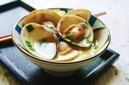 酒香蛤蜊 这道酒香蛤蜊,连最后一滴汤汁都不能放过