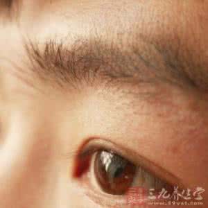 吸烟对肺的伤害 早上的它伤害的不仅仅是肺