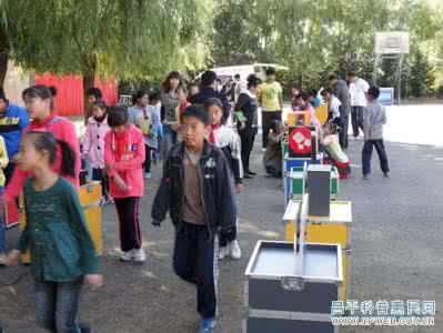 翻转校园 翻转校园同学派入口在哪?