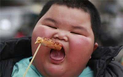吃甜食对皮肤的危害 吃甜食有什么危害