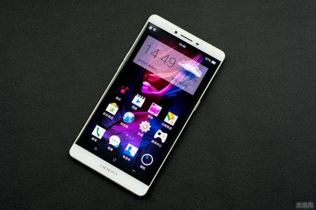 小米3移动版深度刷机 OPPO R7 Plus移动版深度体验评测