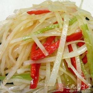 醋溜土豆丝 醋溜土豆丝的做法 酸辣土豆激发您的食欲