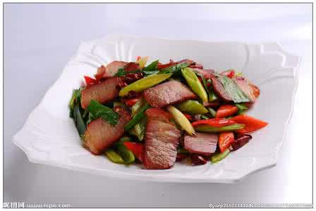 腊肉怎么做好吃 腊肉这样做才好吃，看完从此爱上吃腊肉！