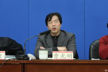 董事长年终总结讲话稿 董事长年终总结讲话稿 董事长在年终总结大会上的讲话