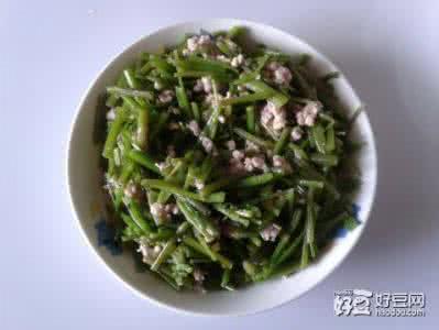 芹菜的营养价值及功效 芹菜肉丝【做法、营养价值、功效】美食菜谱