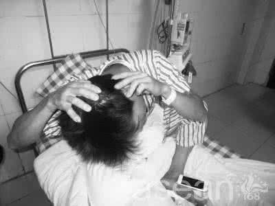 少林武僧一人对30城管 市民广场健身遭城管“清场” 一人被踢致脑出血