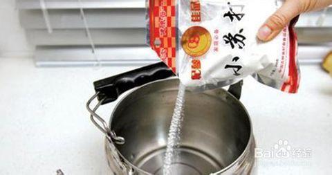 如何清除电水壶水垢 用什么快速清除电壶水垢