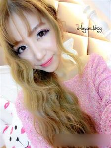 紫色妆前乳 打造惹人怜爱的粉紫色约会妆