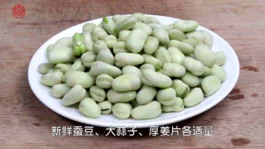 蚕豆烧鸡 十里闻香的【蚕豆烧老鸡】