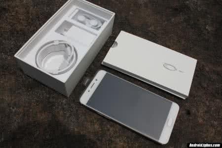 oppor7s和oppor9 oppo r9与r7s续航 OPPO R7s真机开箱图赏  超长续航颜 外观颜值高