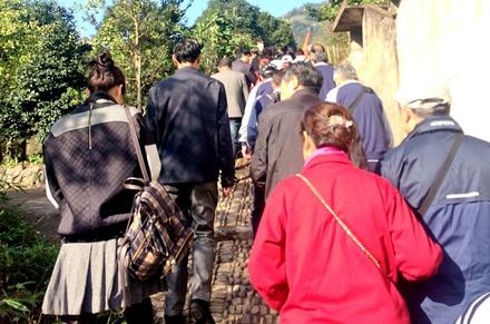 雪窦山好玩吗 老年人能玩雪窦山吗?