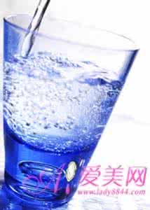 一杯白开水 5杯白开水“白汤”排毒清脂术