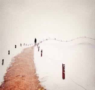 一个人的细水长流图片 一个人的细水长流