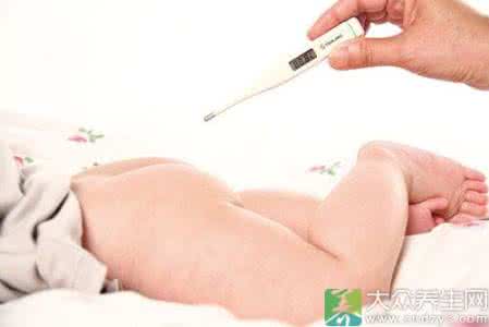 婴儿总是吃不饱的真相 婴儿发烧的七个真相