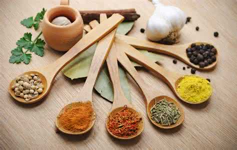 炒菜常用的调味料 用了这么多年调味料，竟然用错了！