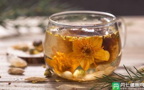 男人的肾功能 男人40肾功能下滑，老中医：晚上“工作”前，茶水中加点“它”，威力不可小觑