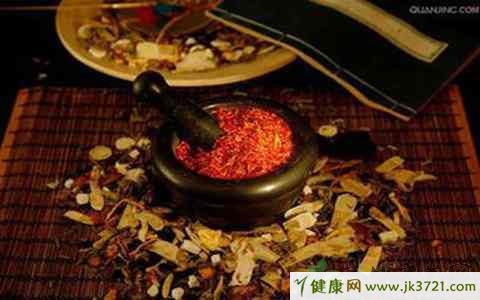 老中医自制减肥茶 名中医自制“心血管”茶喝了40年,老年病都消了!(附配方)
