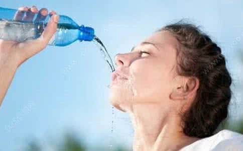 水中毒的症状 揭秘水中毒的症状