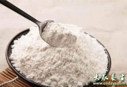 普通面粉变低筋面粉 111. 低筋面粉是怎样的？普通面粉可以替代吗？中筋面粉又是怎样的？区别是什么？