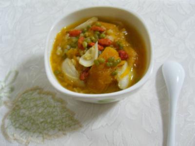 南瓜百合粥 常食百合炒南瓜降压润燥抗衰老