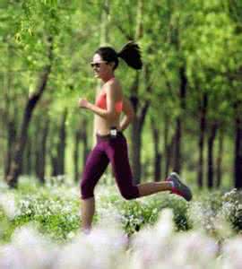 跑步减肥的正确方法 跑步减肥的正确方法 跑步减肥？你太天真了！