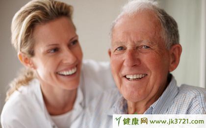 心血管疾病年龄 94岁的老人心血管年龄只有30多岁 只因每天喝好3杯水